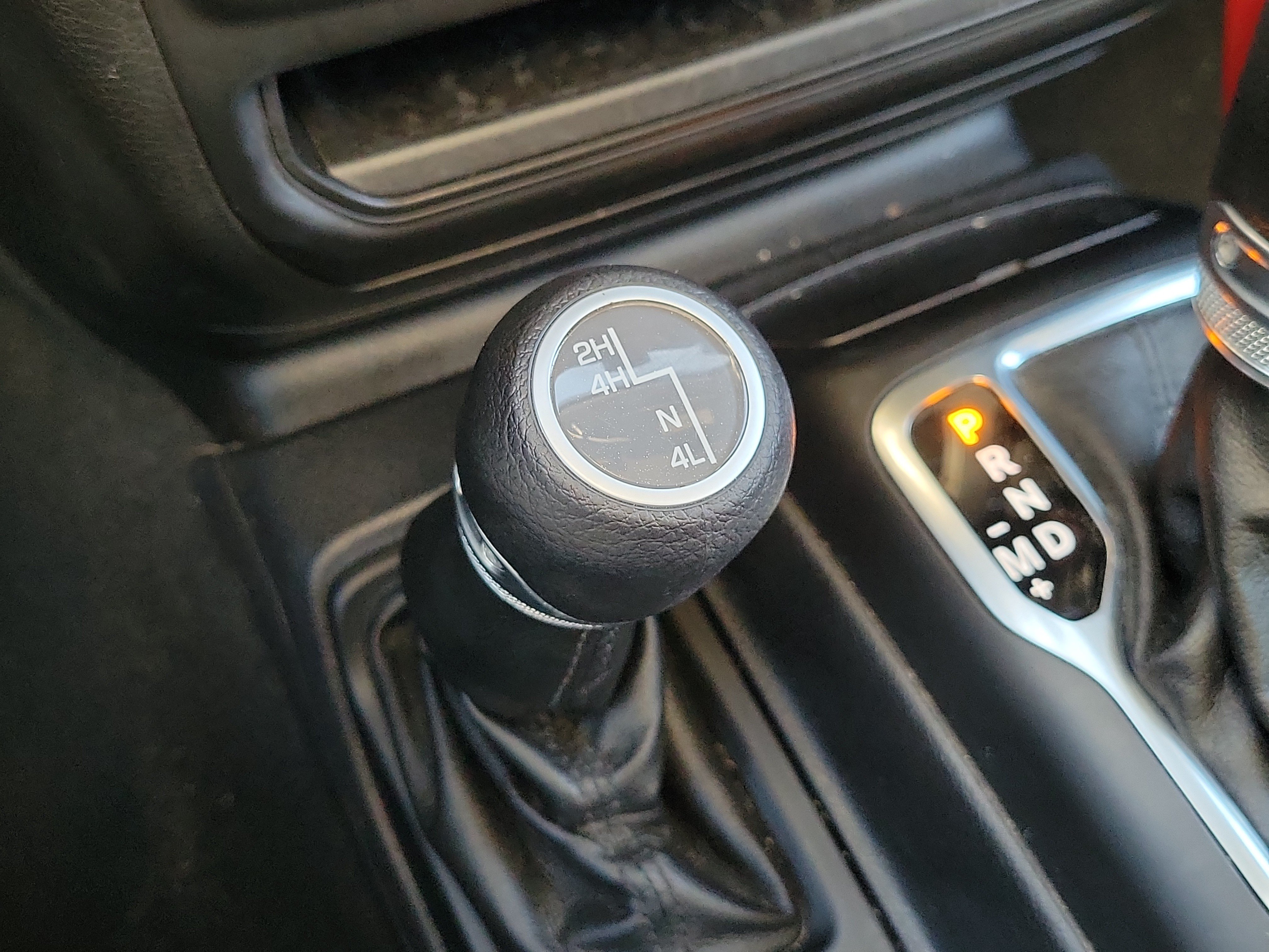 Used 2020 Jeep Wrangler Sport AWD/4WD image 28