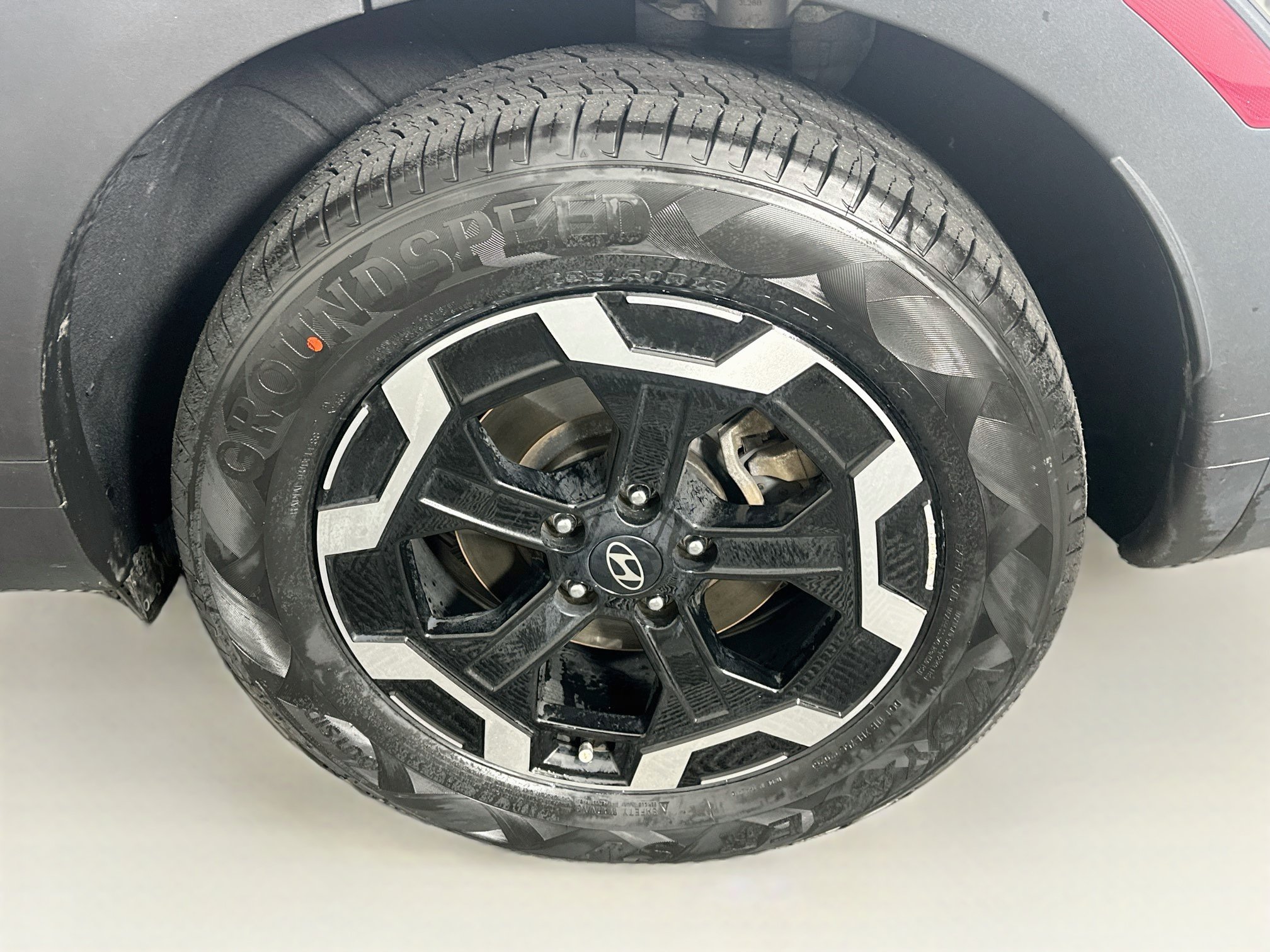 Used 2024 Hyundai Santa Fe SEL AWD/4WD image 11