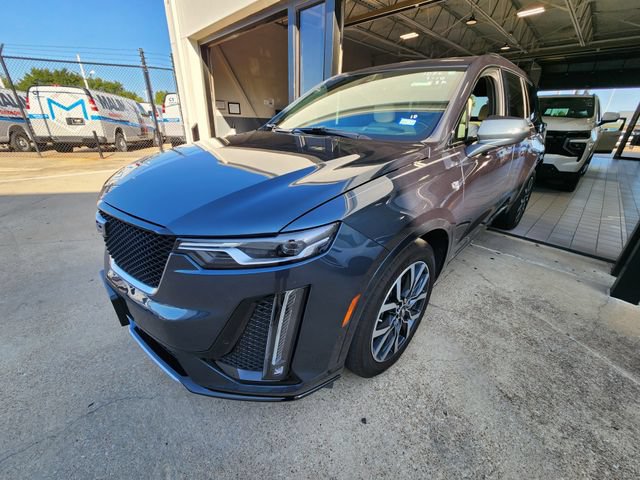 Used 2021 Cadillac XT6 Sport AWD/4WD image 3