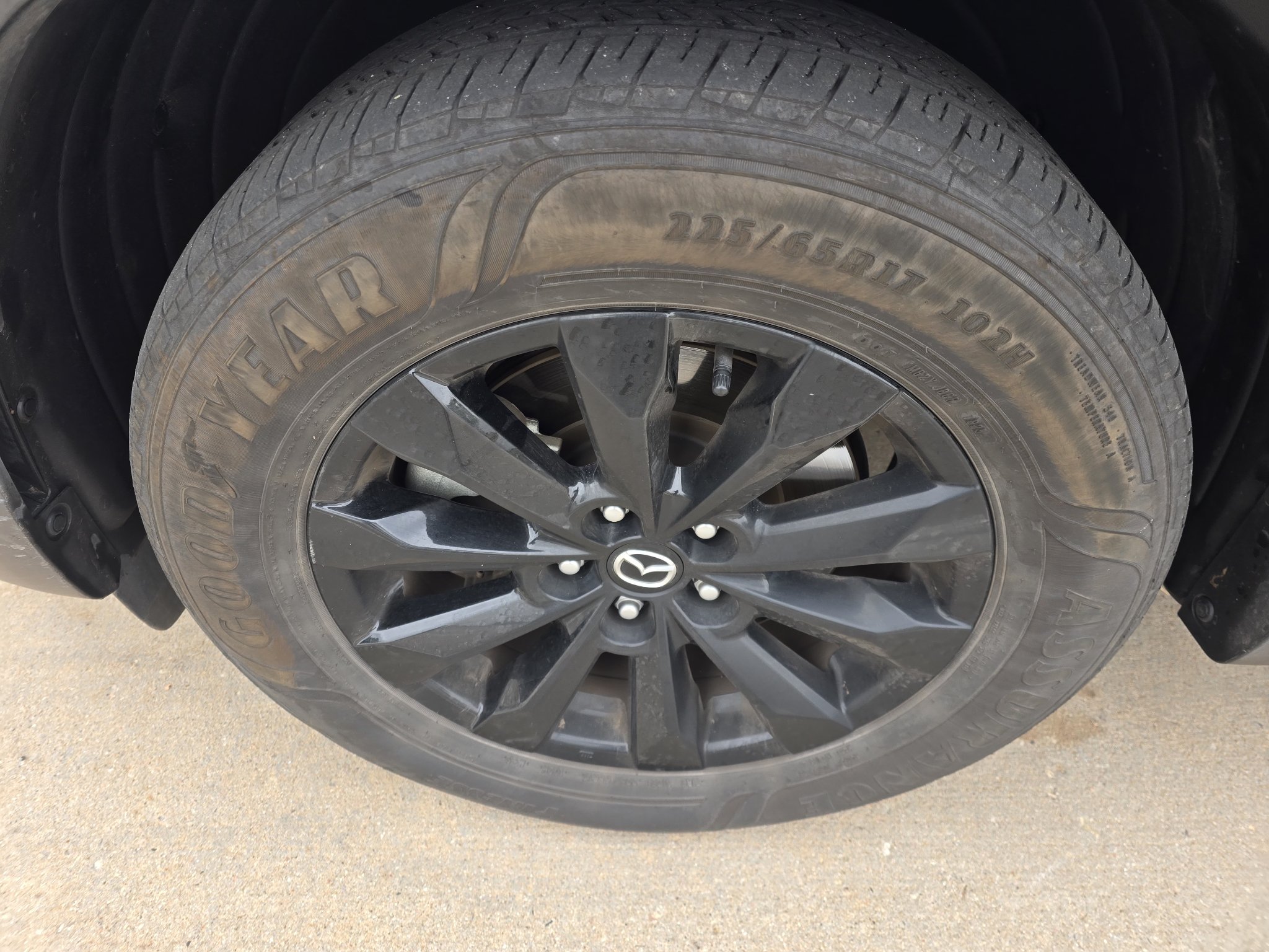 Used 2025 MAZDA CX-50 AWD 2.5 S w/ Premium Package image 9