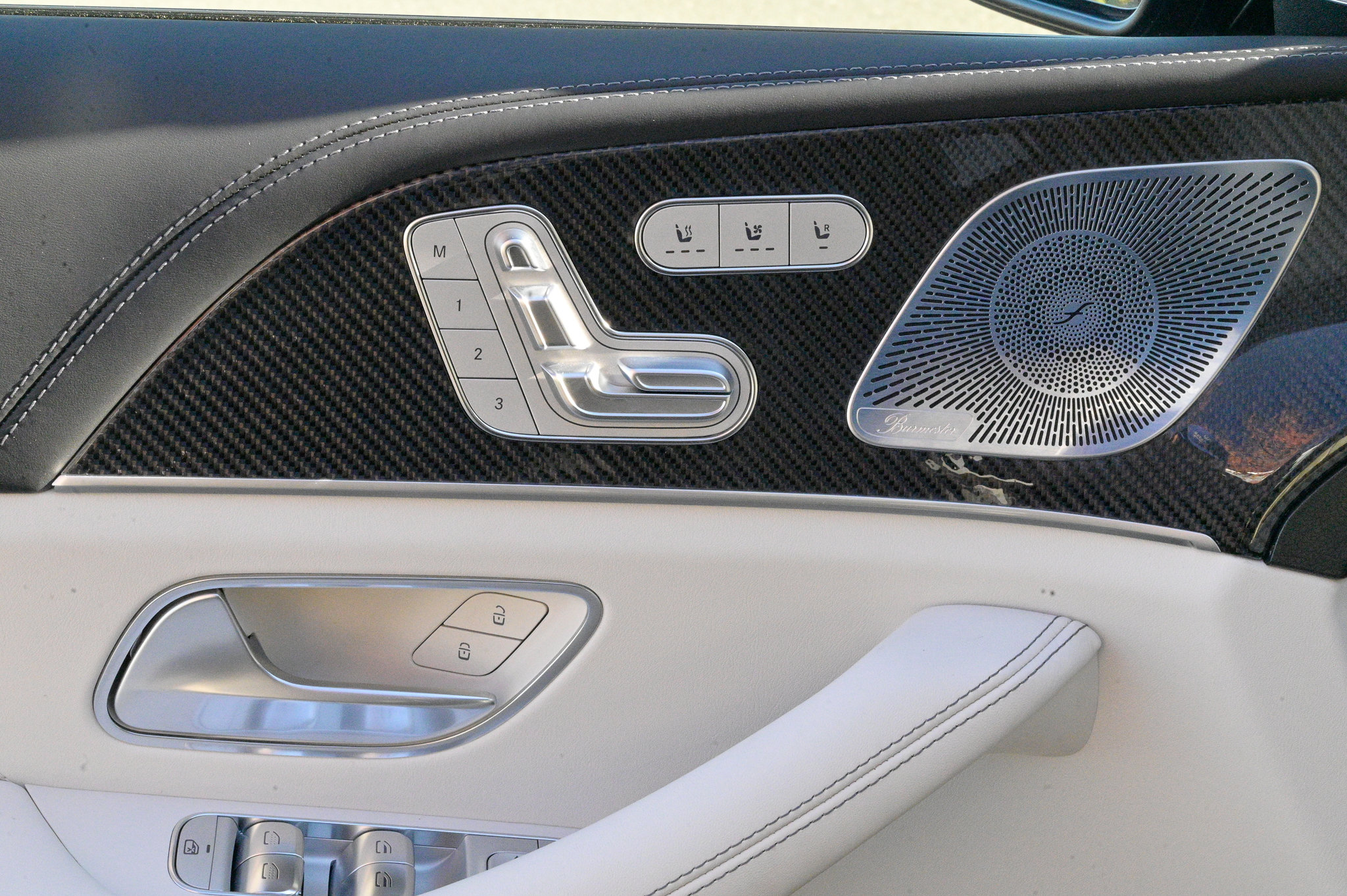 Used 2025 Mercedes-Benz GLS 63 AMG 4MATIC image 16