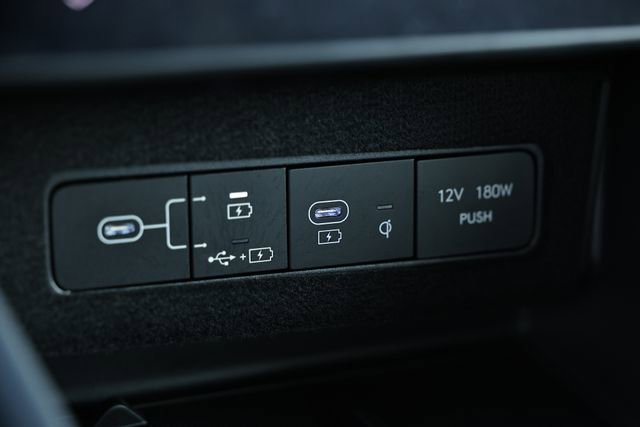 Used 2024 Hyundai Sonata SEL w/ Convenience Package image 39