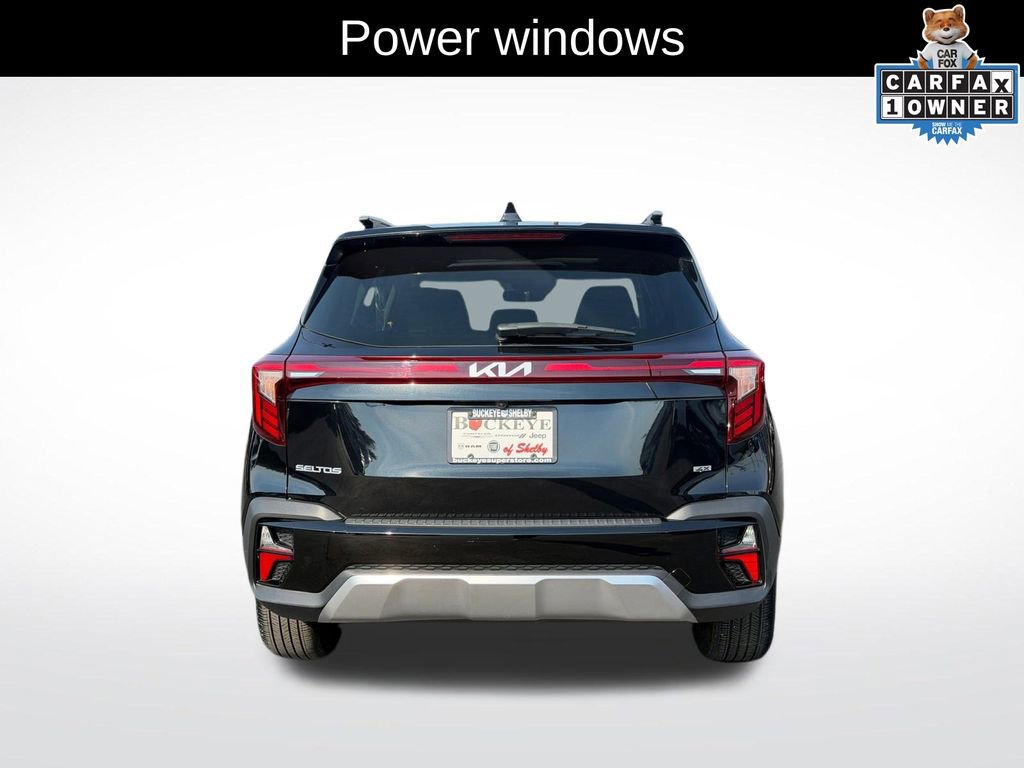 Used 2024 Kia Seltos EX image 7