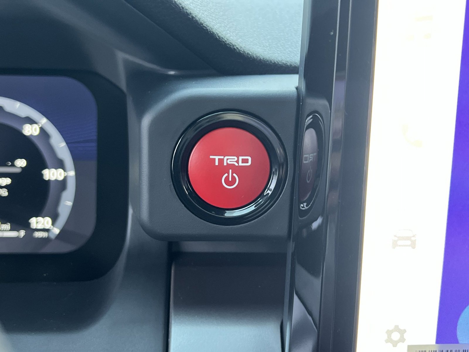 New 2026 Toyota Tacoma TRD Off-Road image 24