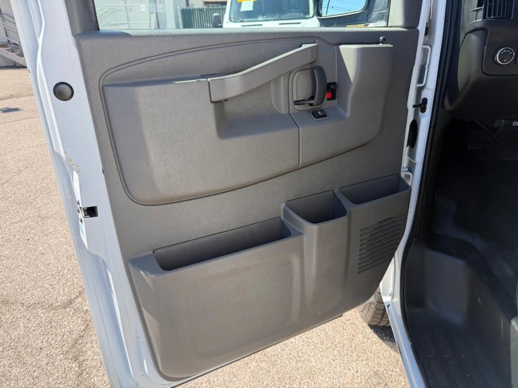 Used 2023 GMC Savana 2500 Extended w/ Driver Convenience Package RWD image 21