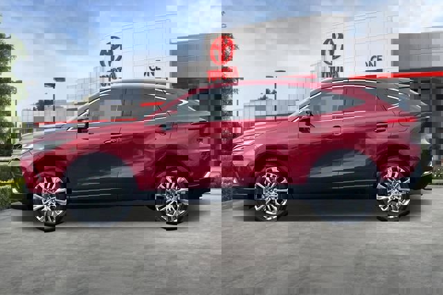 Used 2023 Toyota Venza XLE AWD/4WD image 8