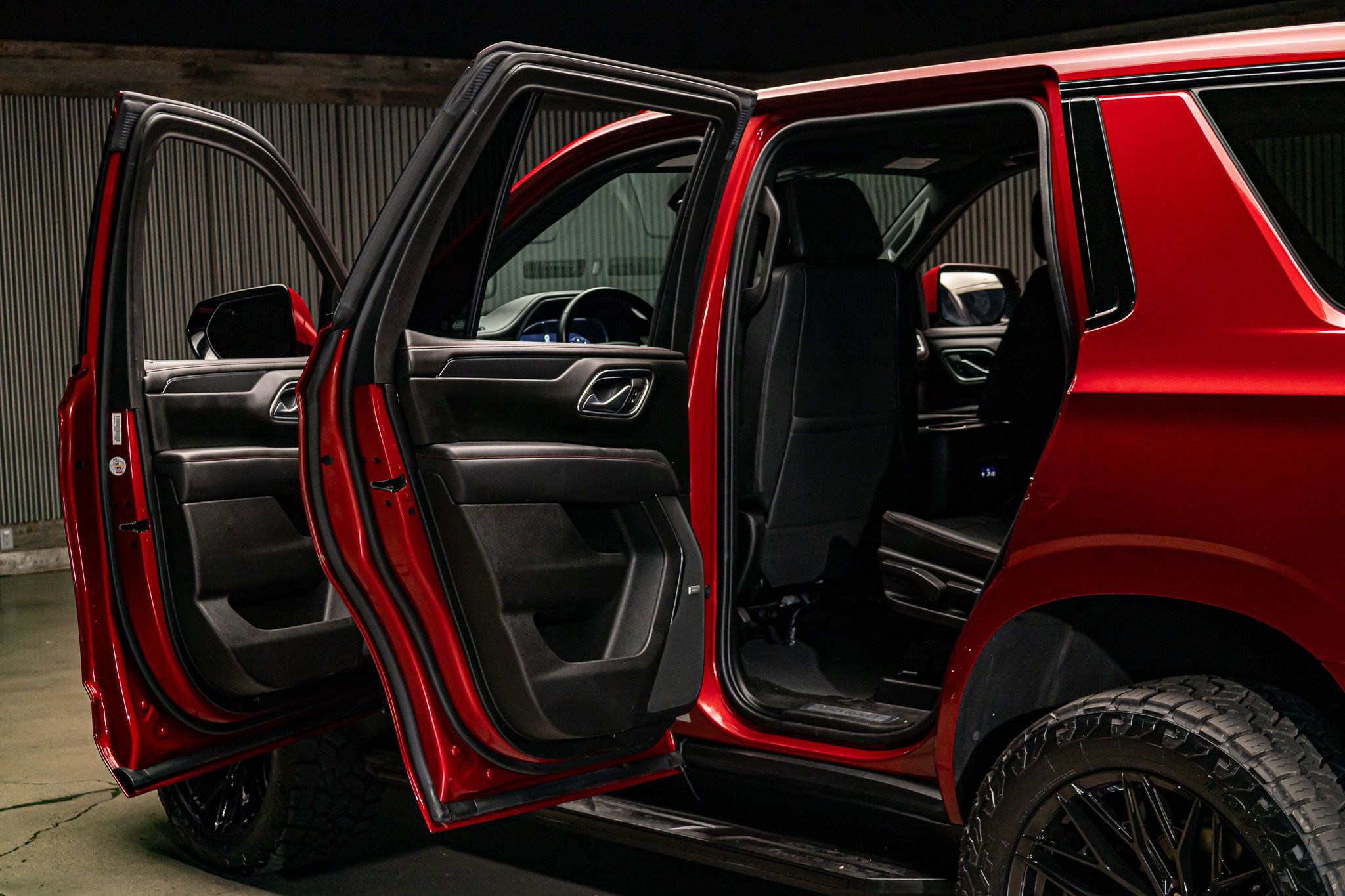 Used 2023 Chevrolet Tahoe RST w/ RST Performance Edition image 28