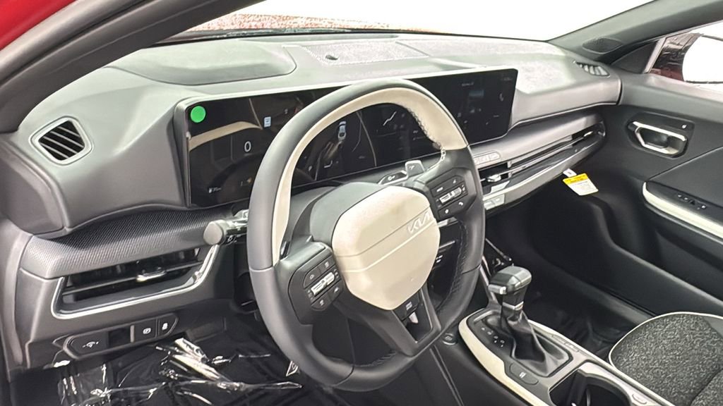 New 2025 Kia K4 GT-Line image 33