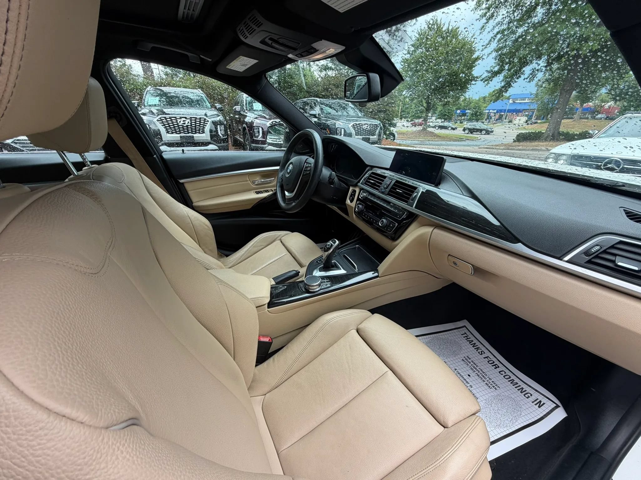 Used 2018 BMW 330i xDrive Sedan w/ Executive Package AWD/4WD image 10
