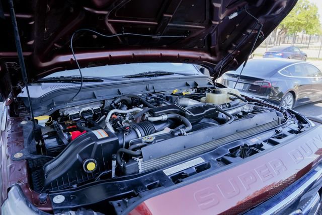 Used 2016 Ford F250 King Ranch w/ King Ranch w/Chrome Package AWD/4WD image 32