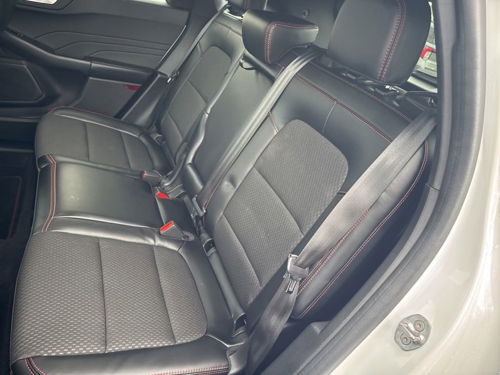 Used 2023 Ford Escape ST-Line w/ Tech Pack #1 AWD/4WD image 32