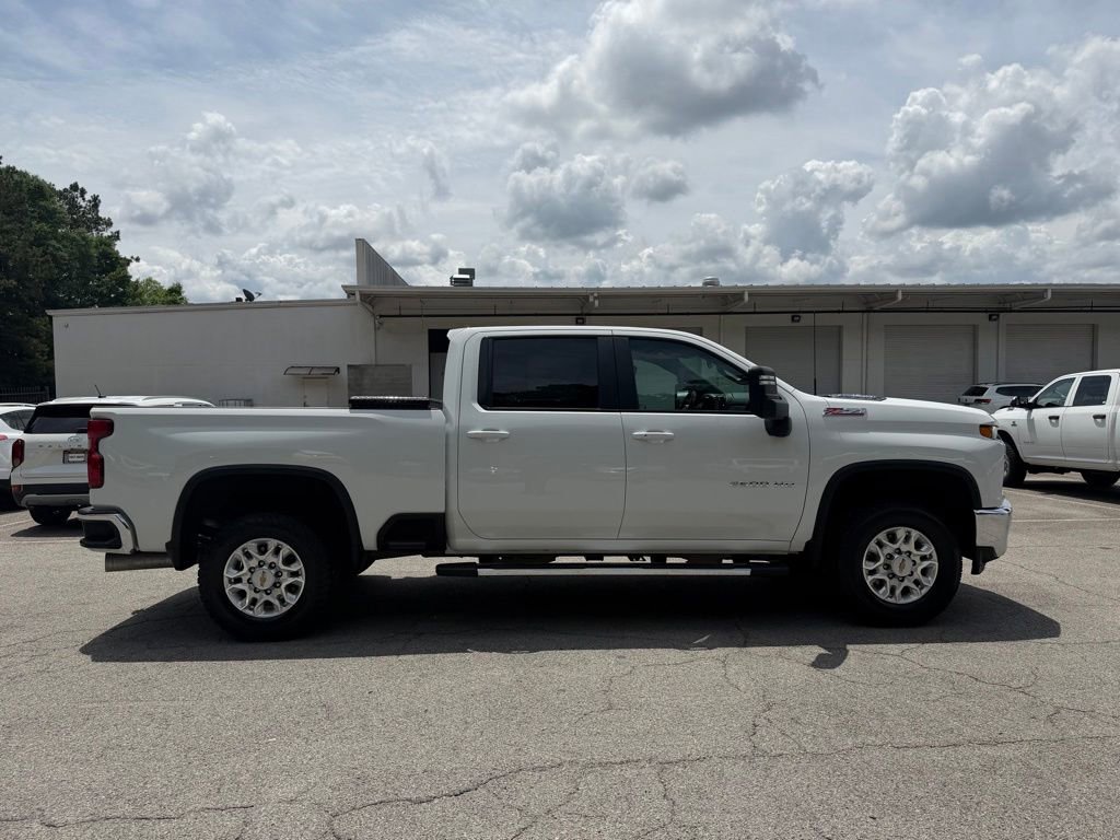 Used 2023 Chevrolet Silverado 2500 LT w/ Convenience Package AWD/4WD image 8