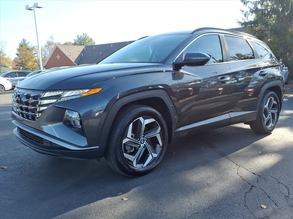 Used 2022 Hyundai Tucson SEL w/ Convenience + Premium Package image 3