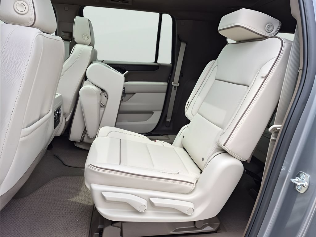 New 2026 GMC Yukon XL Denali w/ Sun & Power Step Package AWD/4WD image 41
