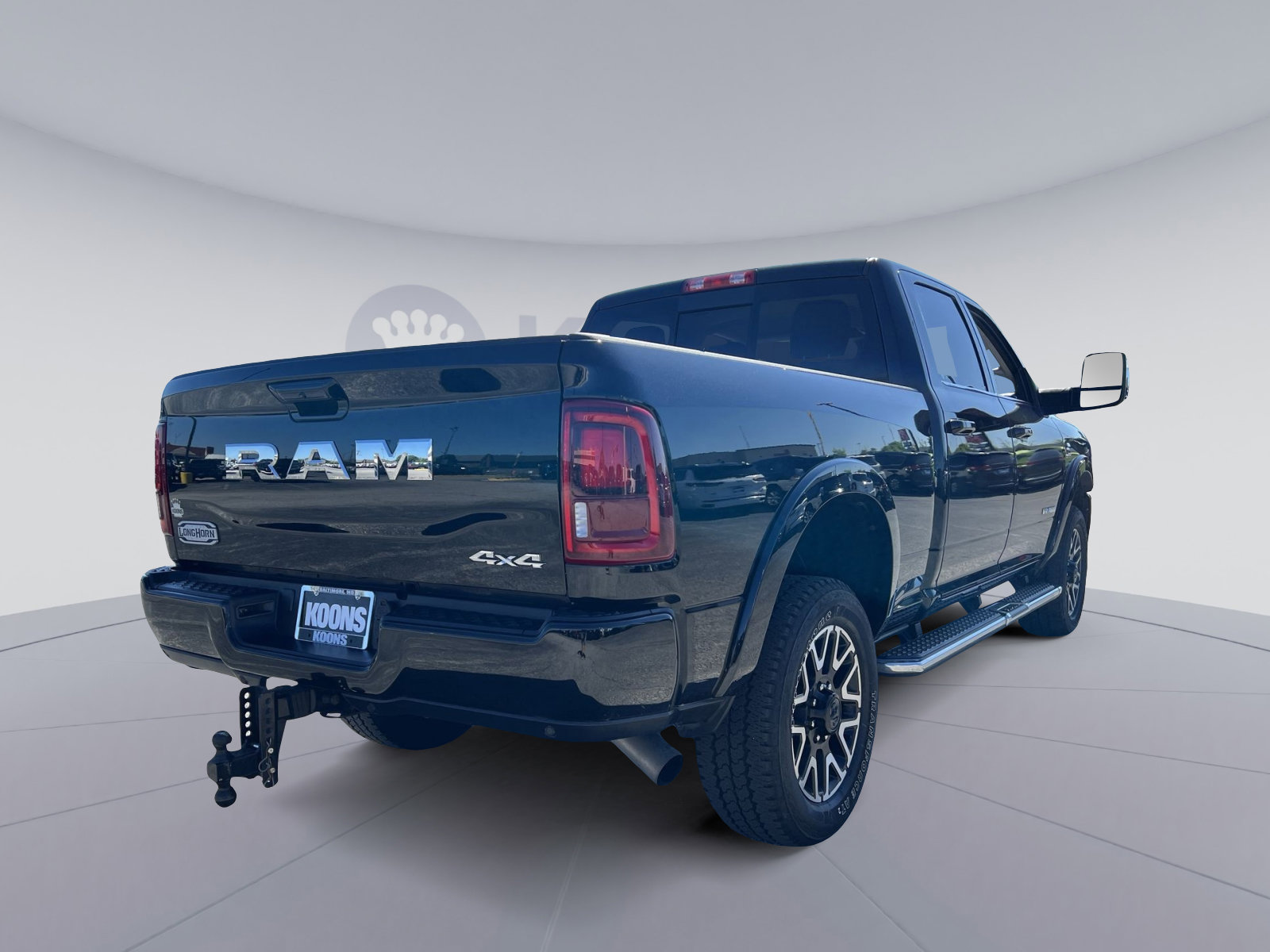 Used 2025 RAM 2500 Limited w/ Bed Utility Group AWD/4WD image 7