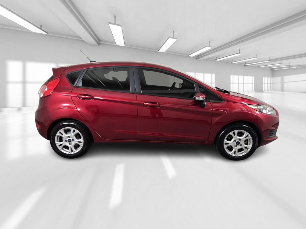 Used 2016 Ford Fiesta SE image 9