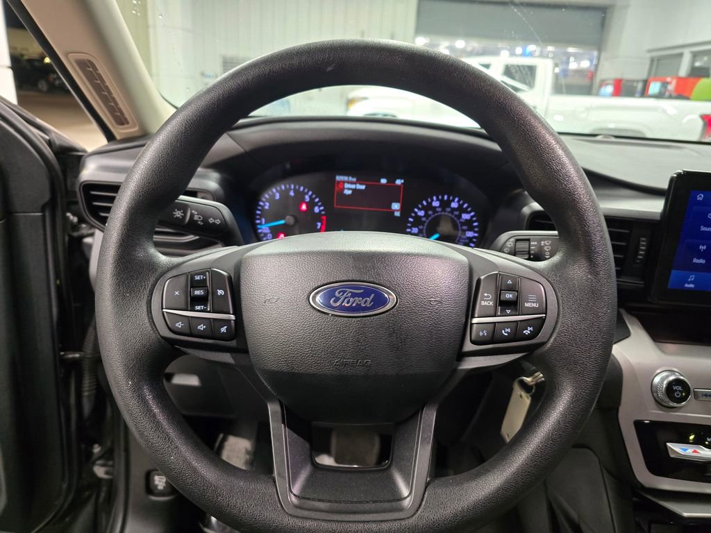 Used 2023 Ford Explorer 2WD image 17