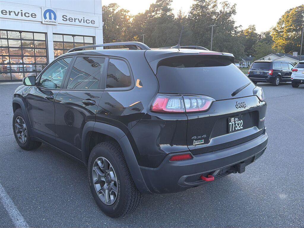 Used 2022 Jeep Cherokee Trailhawk w/ Premium Leather Package AWD/4WD image 7