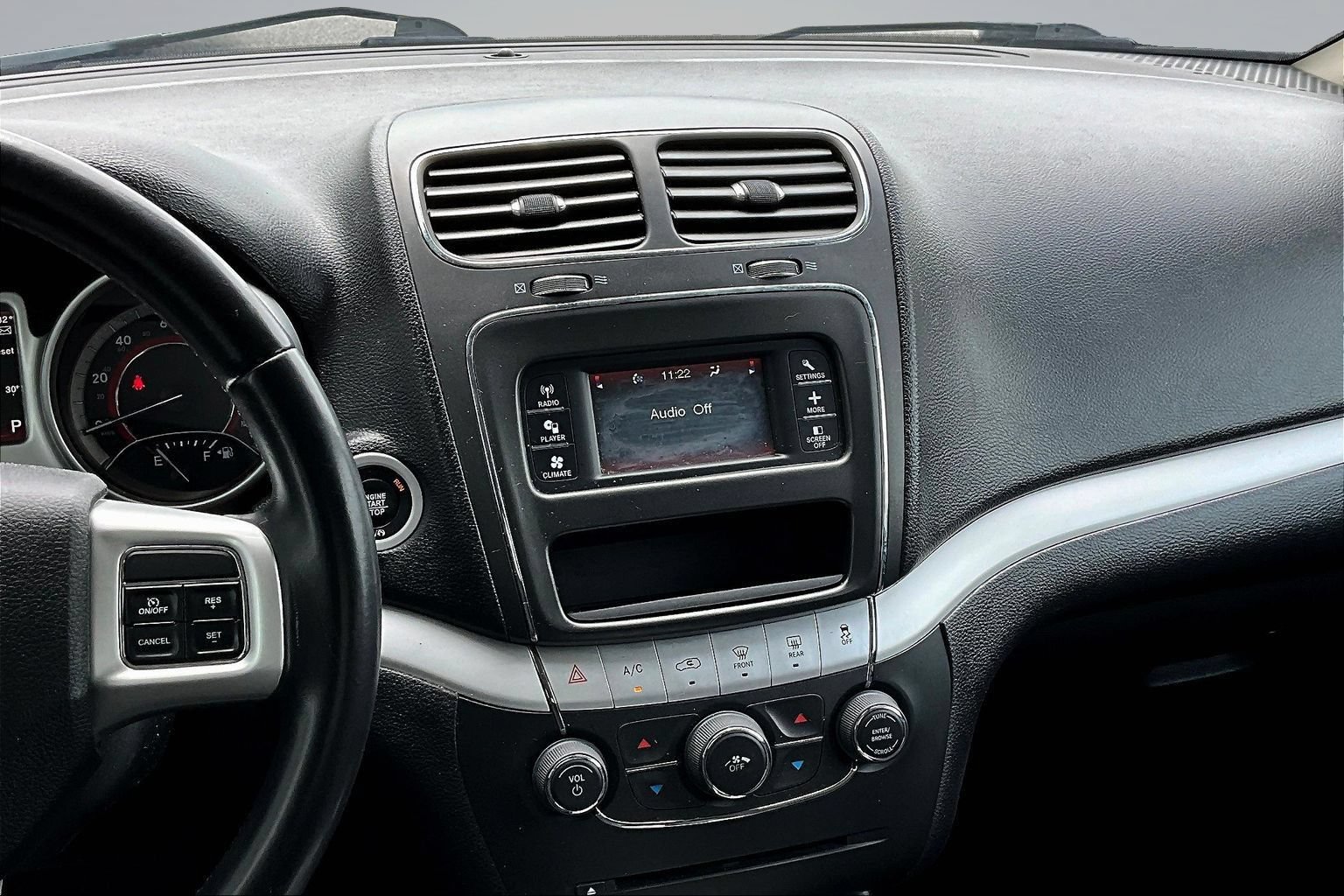 Used 2020 Dodge Journey SE w/ SE Popular Equipment Group FWD image 7
