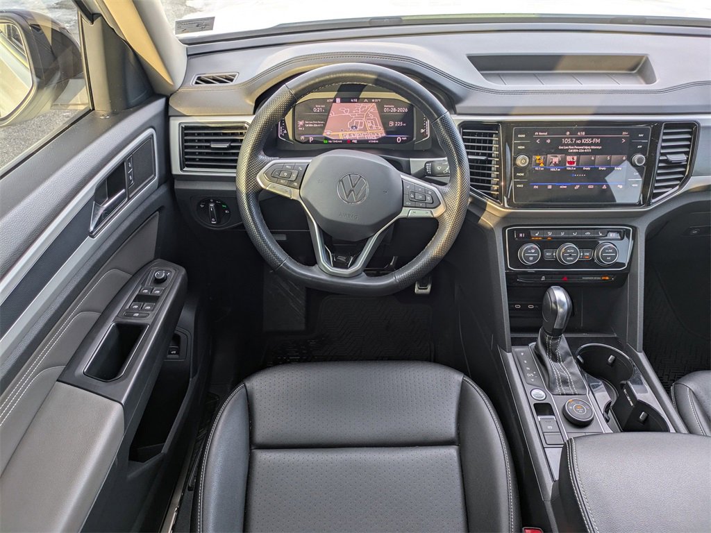 Certified 2023 Volkswagen Atlas SEL R-Line image 16