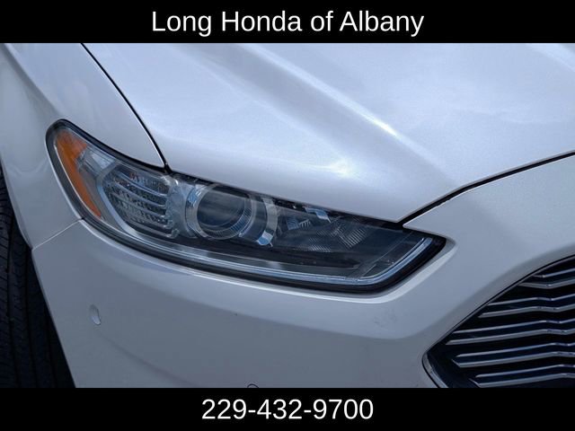 Used 2013 Ford Fusion Titanium w/ Titanium Driver Assist Pkg FWD image 3