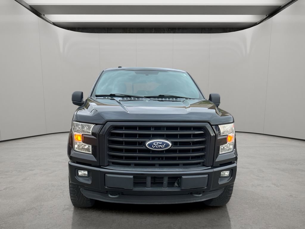 Used 2016 Ford F150 XLT w/ Equipment Group 302A Luxury AWD/4WD image 6