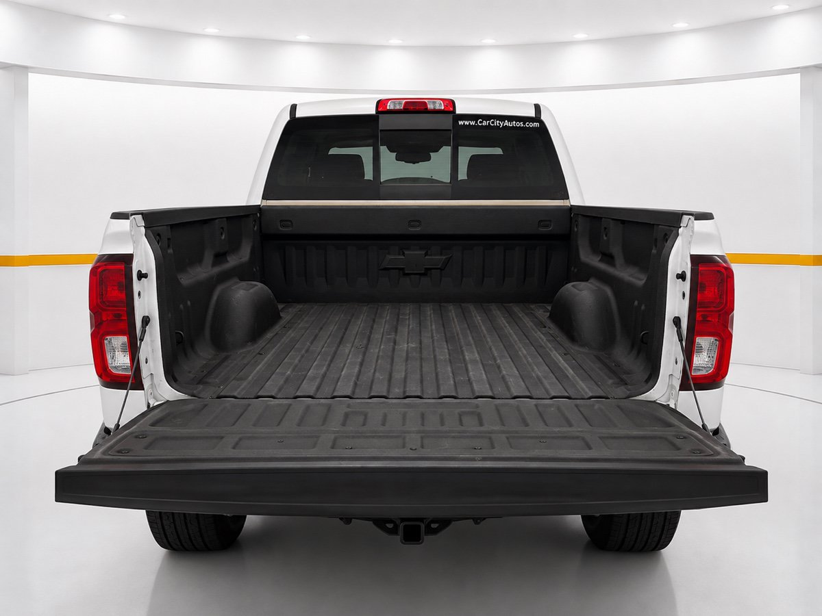 Used 2017 Chevrolet Silverado 1500 LTZ Z71 w/ LTZ Plus Package AWD/4WD image 18