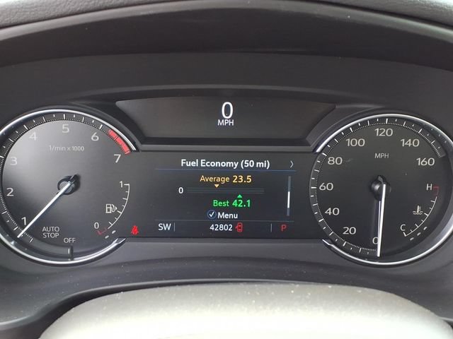 Certified 2023 Cadillac XT4 Luxury w/ Cold Weather Package FWD image 29