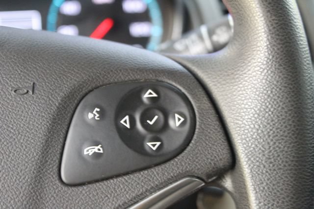 Used 2017 Chevrolet Impala LS FWD image 17