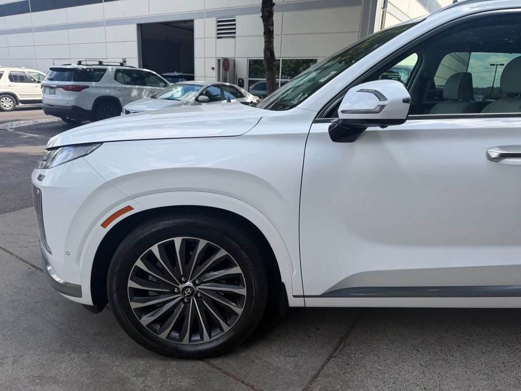 Used 2024 Hyundai Palisade Calligraphy AWD/4WD image 8