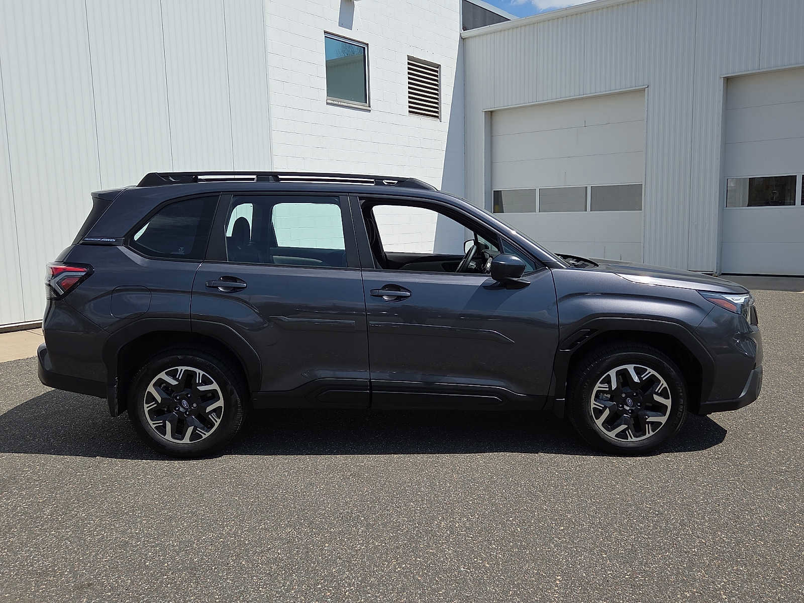 Certified 2025 Subaru Forester image 7