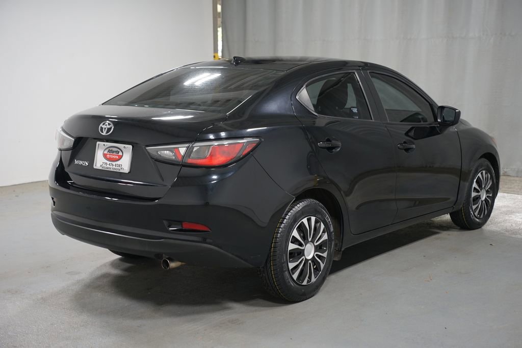 Used 2019 Toyota Yaris L FWD image 8