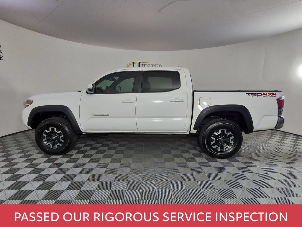 Used 2020 Toyota Tacoma TRD Off-Road AWD/4WD image 7