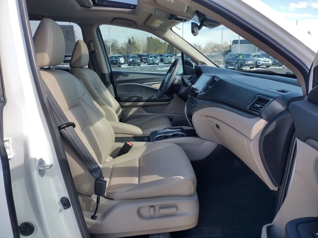 Used 2023 Honda Ridgeline RTL-E image 12