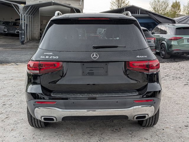 Used 2020 Mercedes-Benz GLB 250 4MATIC image 5
