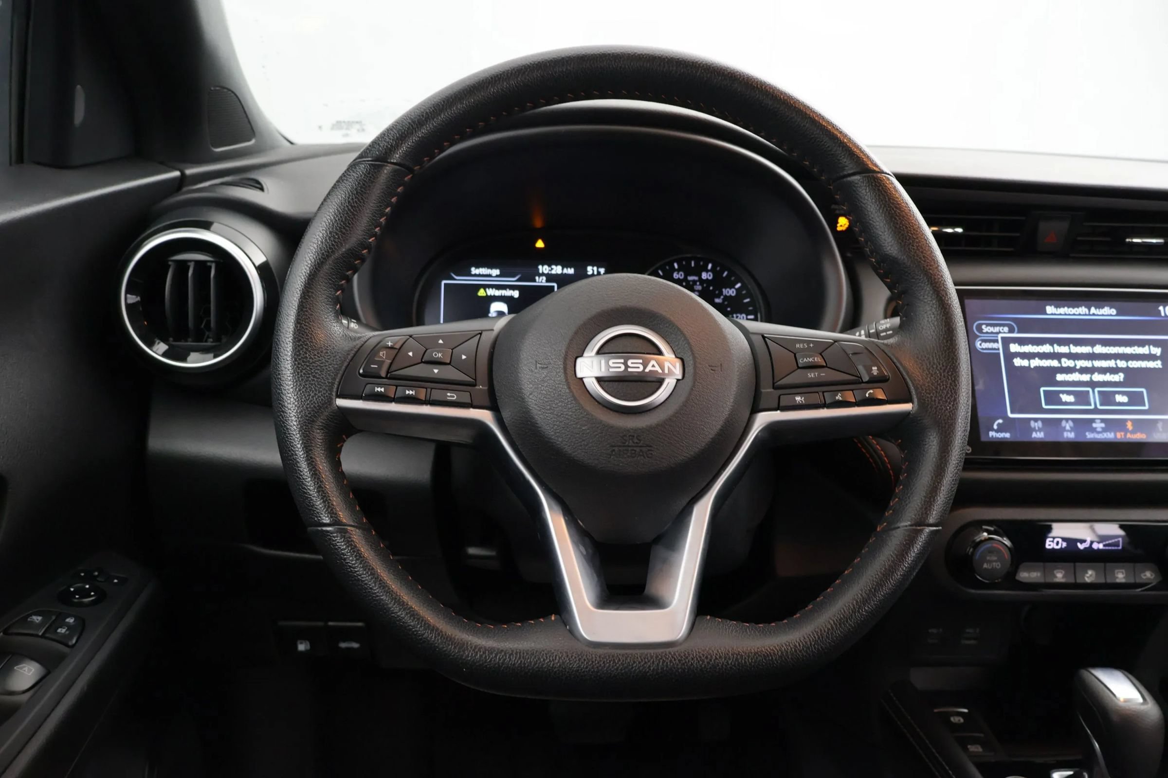 Used 2024 Nissan Kicks SR FWD image 17