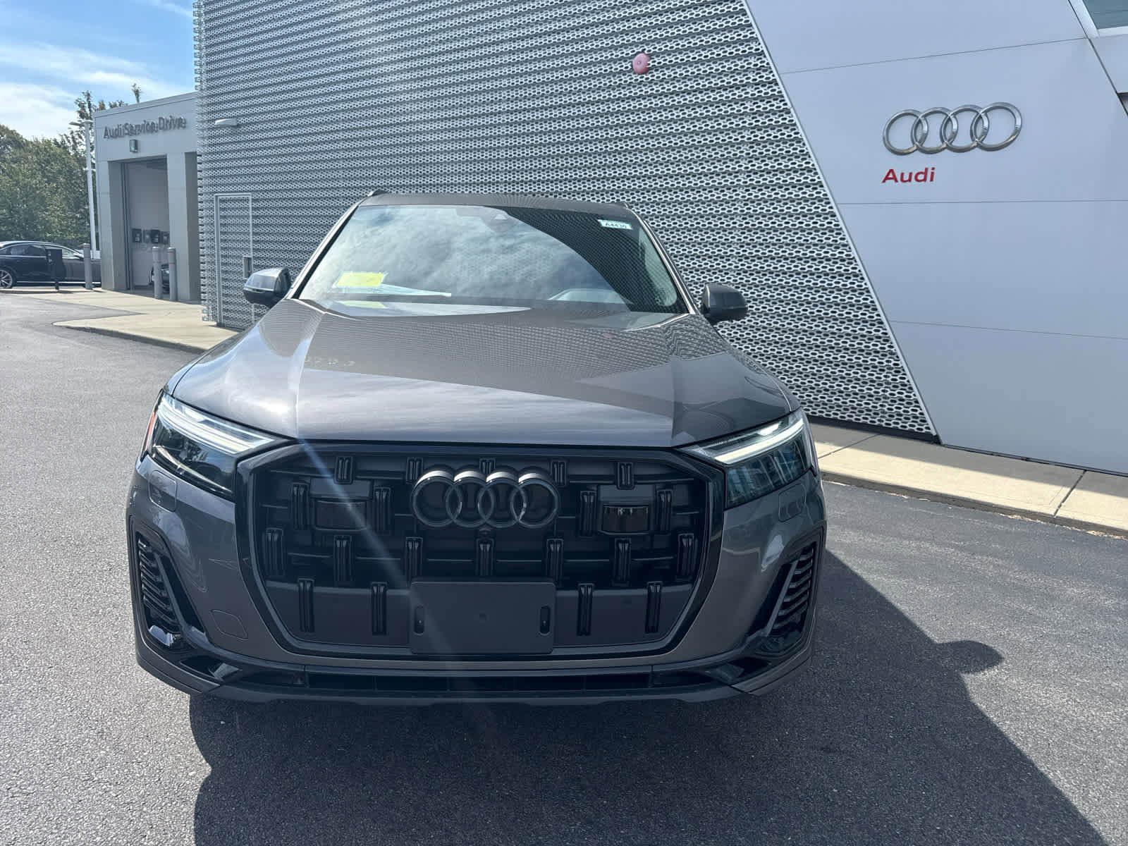 New 2026 Audi Q7 3.0T Premium image 3