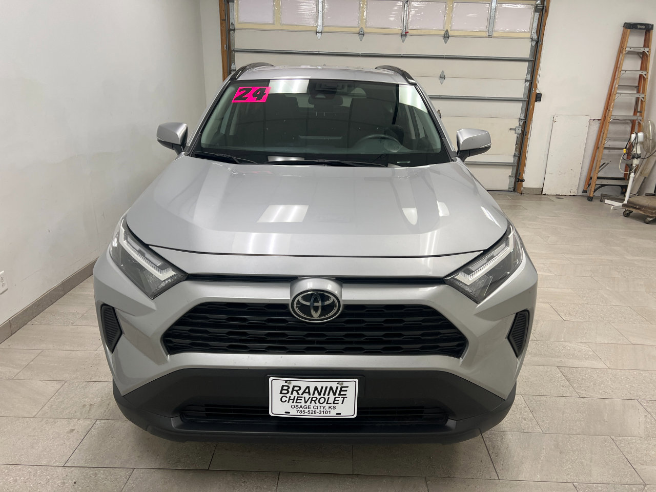 Used 2024 Toyota RAV4 XLE image 14