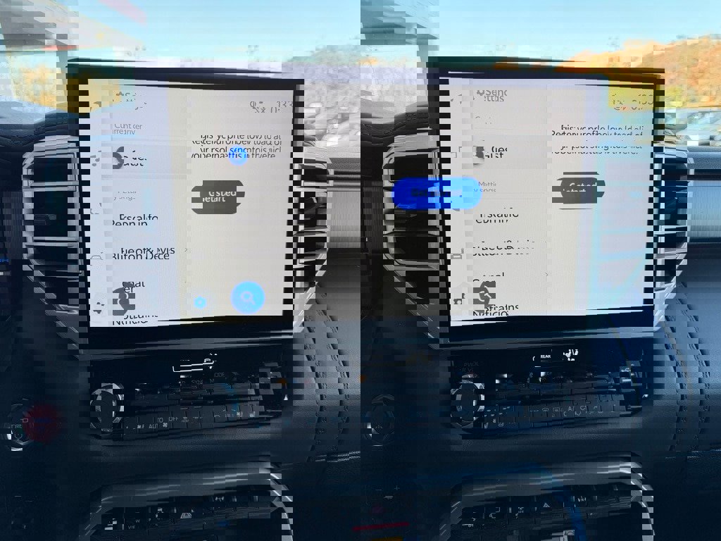 Used 2024 Toyota Sequoia Platinum image 15