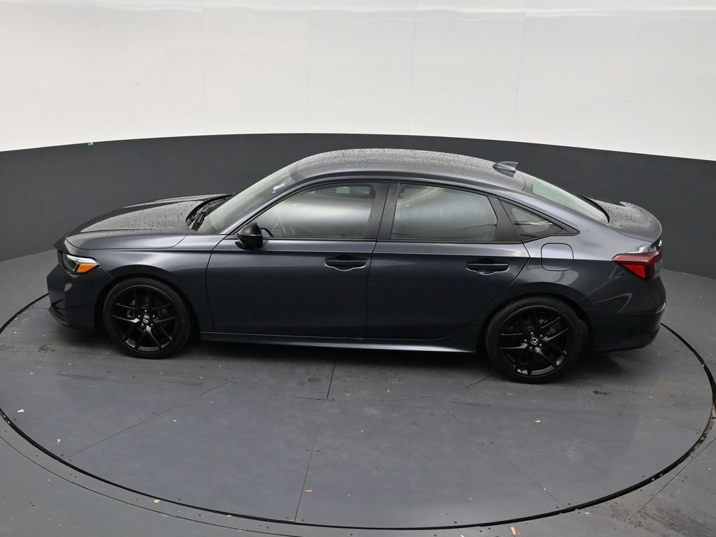 Used 2025 Honda Civic Sport image 13
