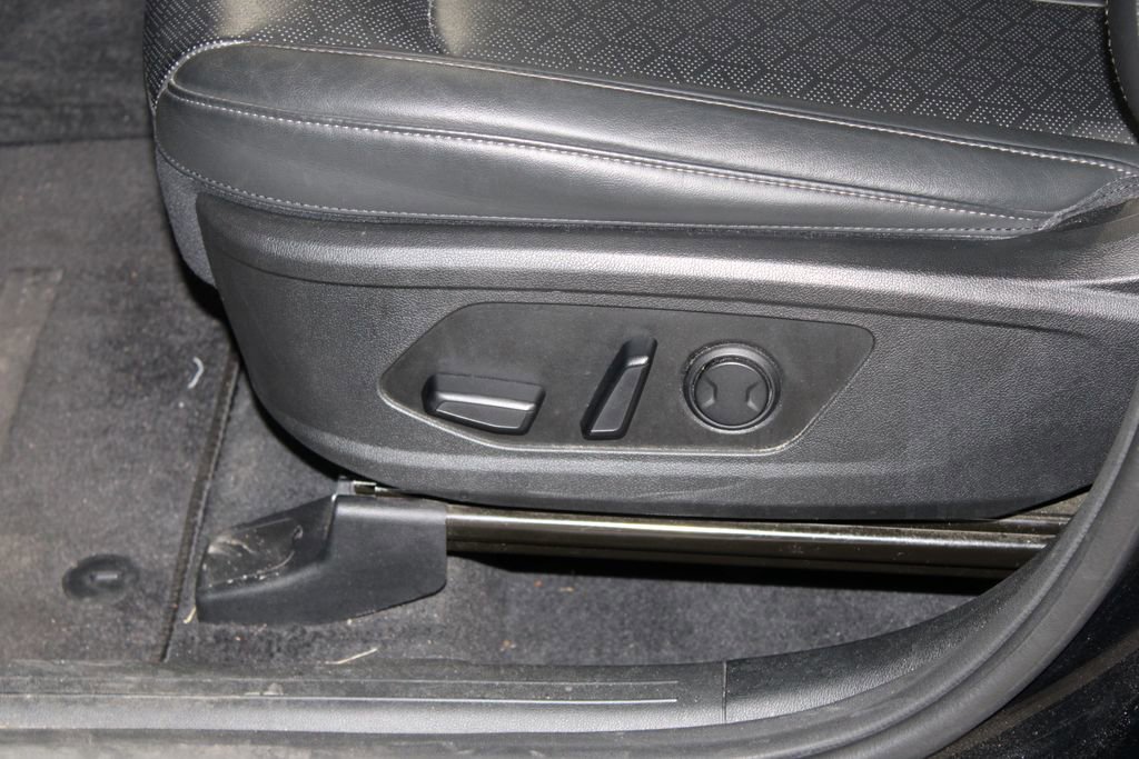 Used 2023 Kia Sorento S w/ Panoramic Sunroof Package image 14