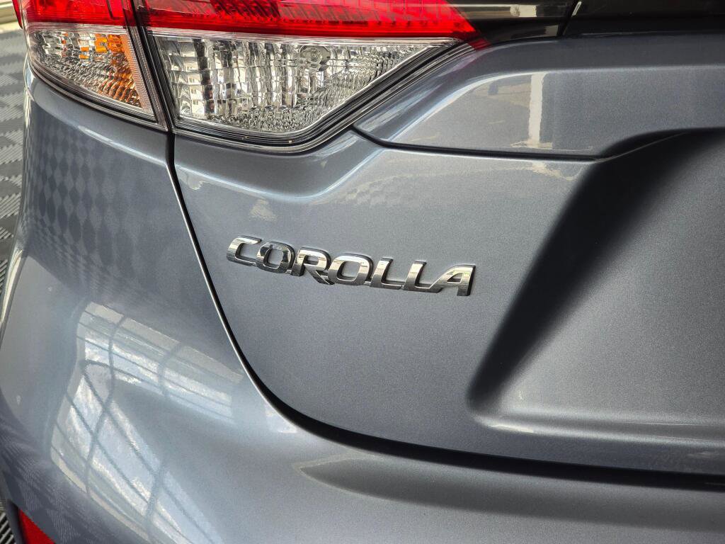 Used 2024 Toyota Corolla LE FWD image 13