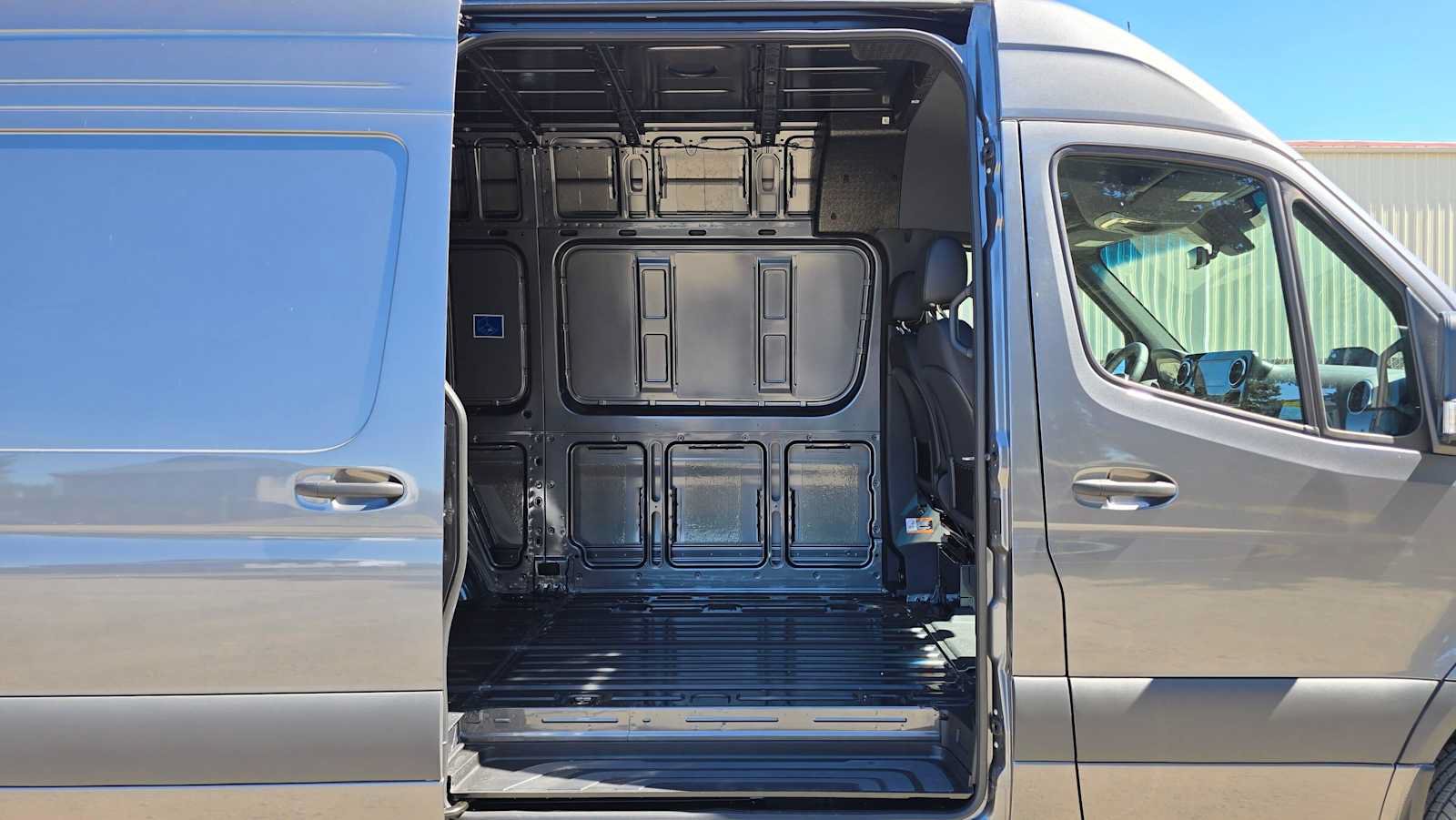 Used 2026 Mercedes-Benz Sprinter 2500 image 14