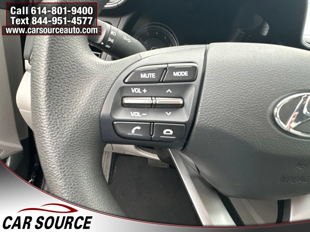 Used 2020 Hyundai Elantra SE FWD image 9