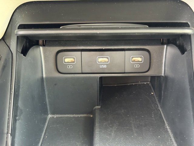 Certified 2022 Kia Sorento S image 21