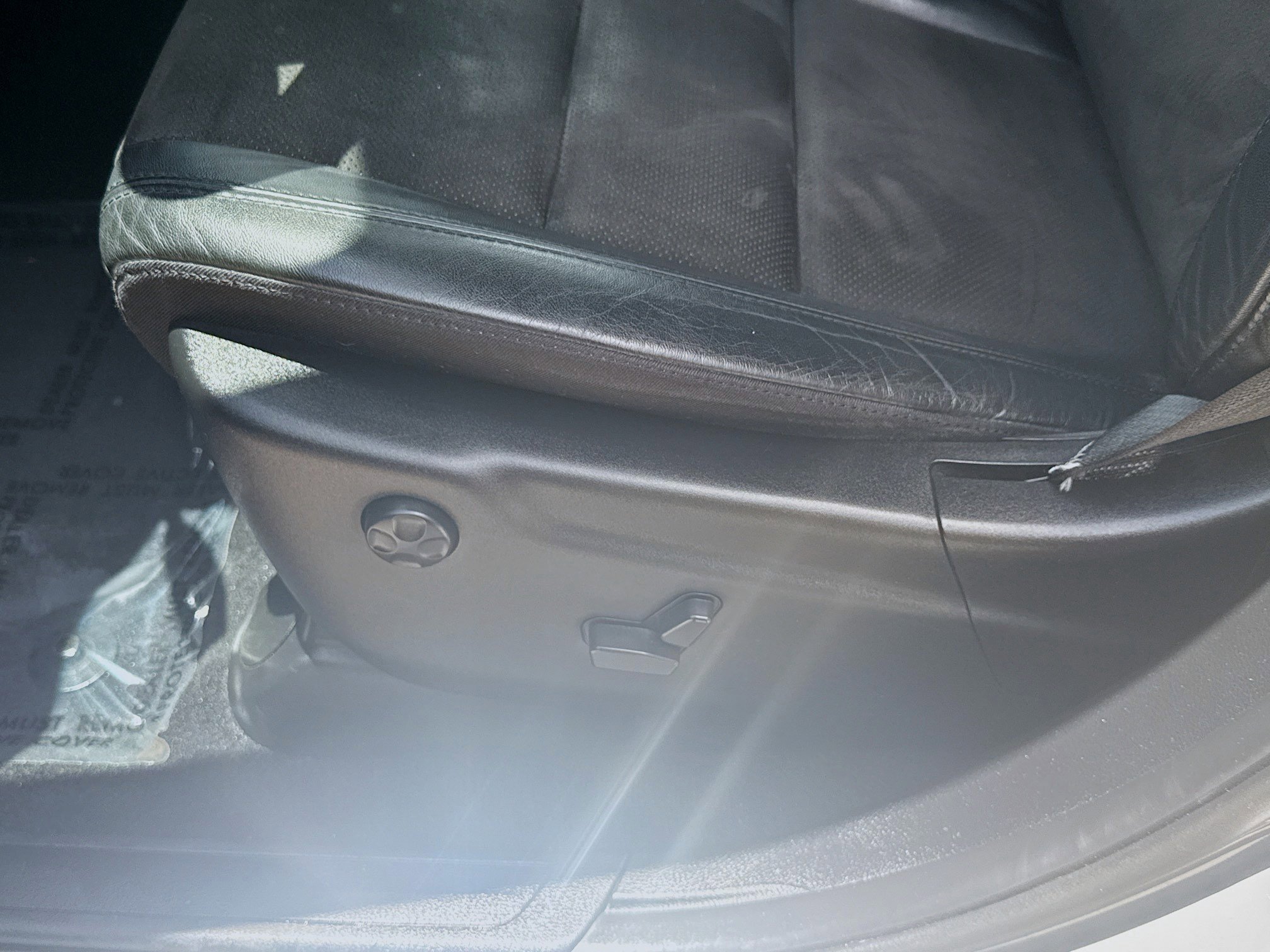 Used 2021 Jeep Grand Cherokee Laredo X RWD image 15
