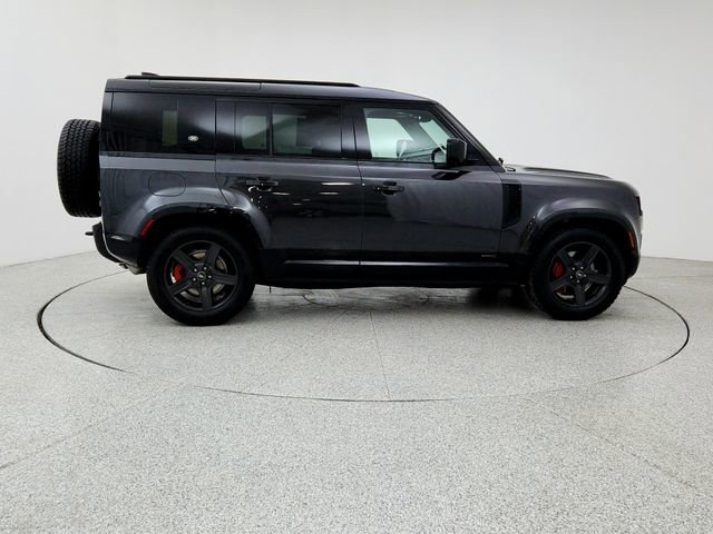 Certified 2022 Land Rover Defender 110 X image 4