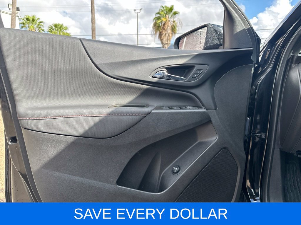 Used 2024 Chevrolet Equinox RS w/ RS Leather Package FWD image 8