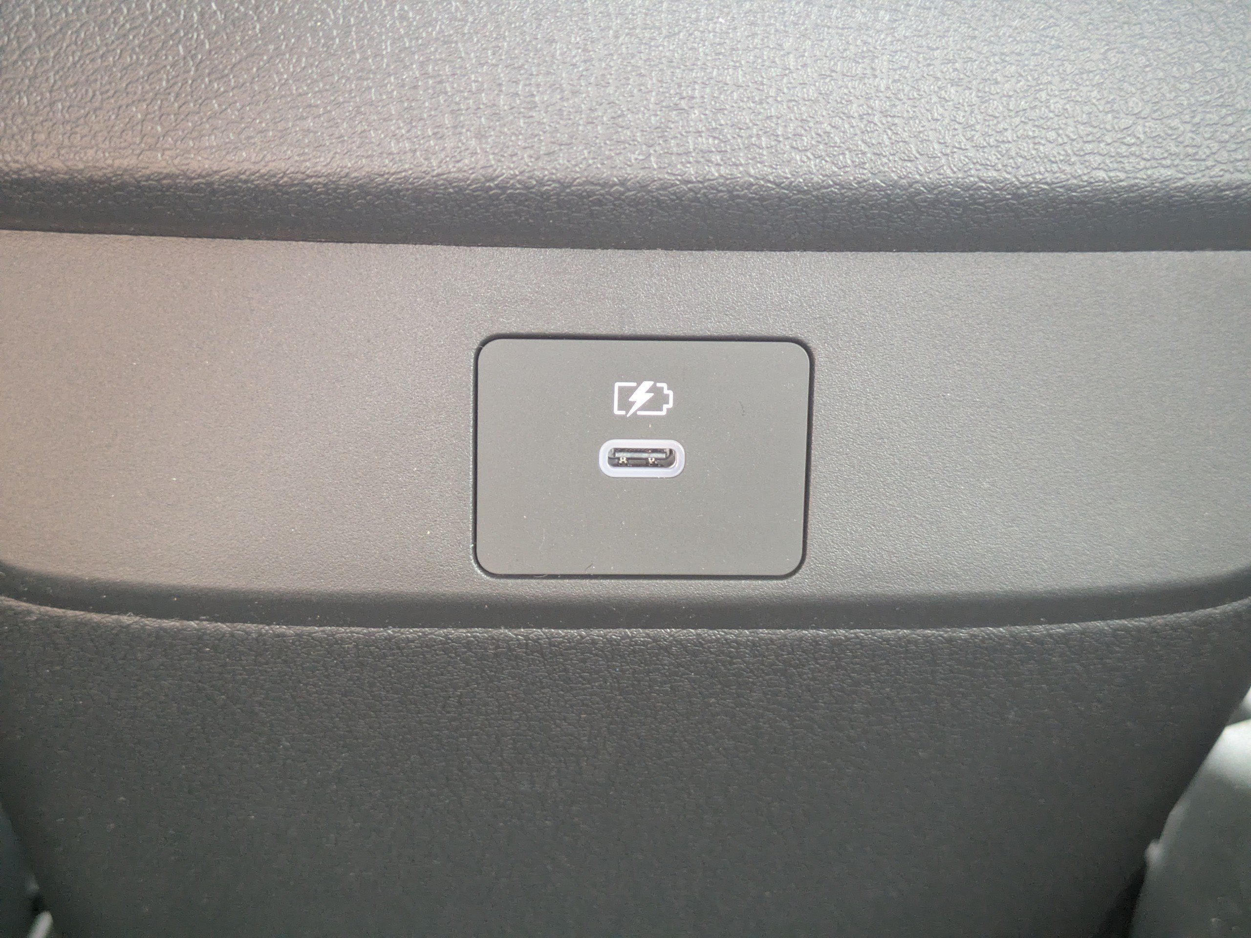 New 2026 Nissan Sentra SV w/ SV Convenience Package FWD image 14
