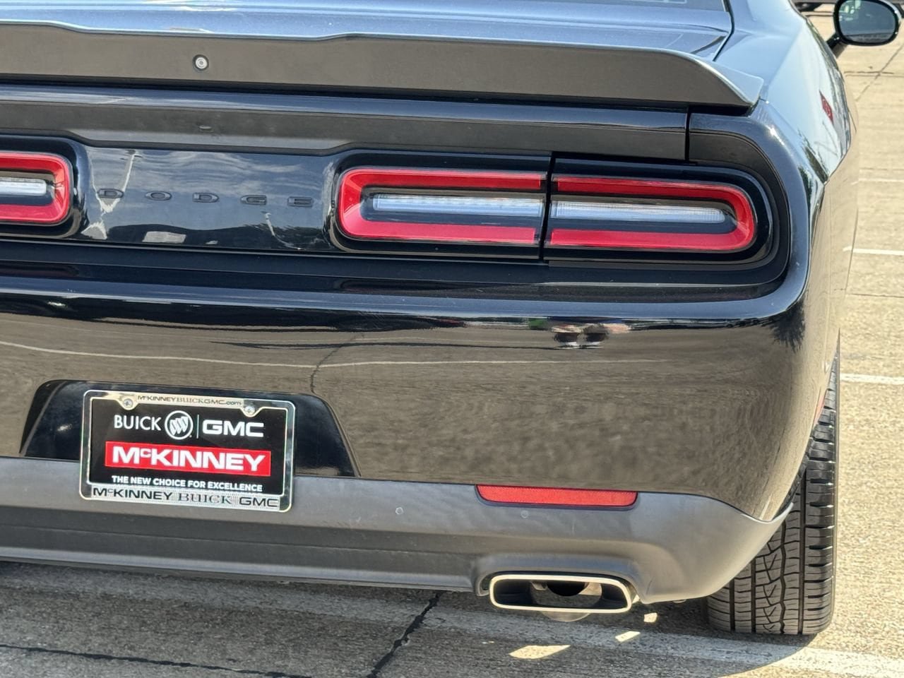 Used 2021 Dodge Challenger SXT w/ Blacktop Package RWD image 6